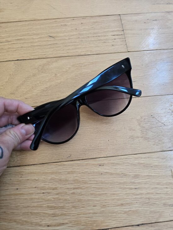 retro black large cat eye style boho glam sunglasses main image 7